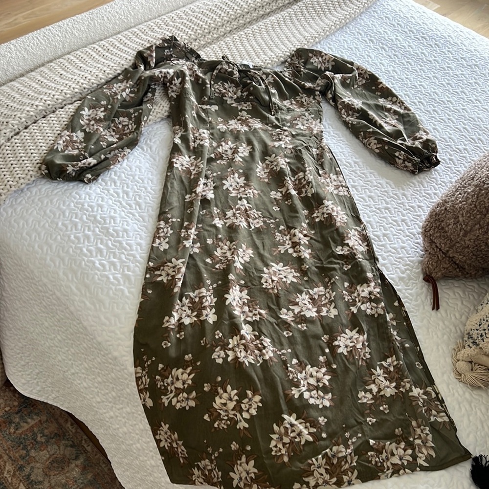 Beautiful dress by kick apparel